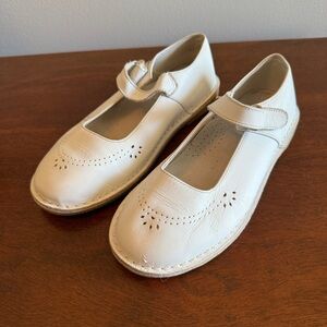 L'Amour White Mary Jane Dress Shoes